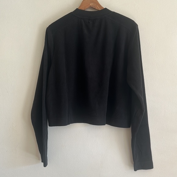 RAINS NWT Black Fleece Crop Sweatshirt - Size Large - Picture 7 of 7